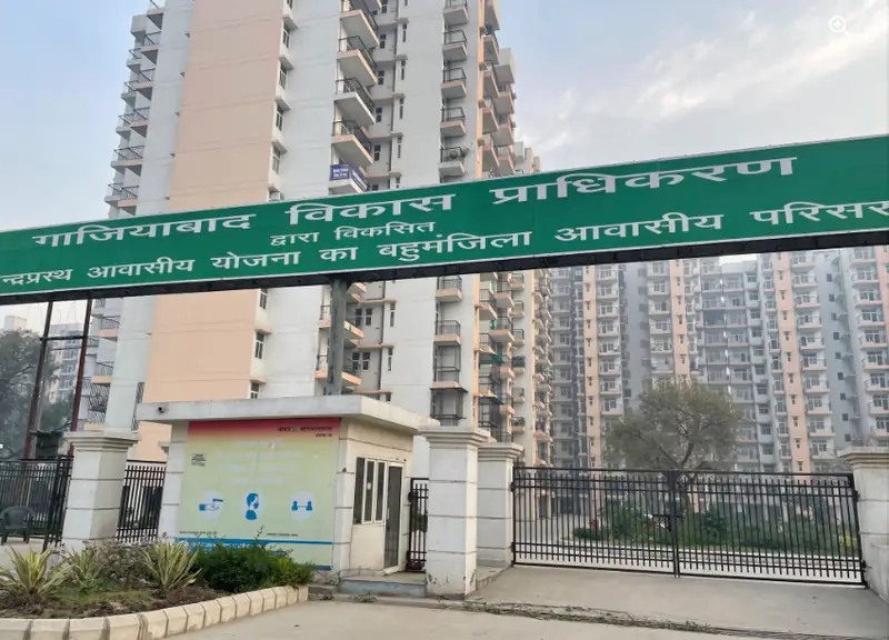 Indraprastha Yojana multi-storey complex: GDA's own gate sign names the scheme