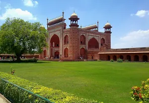 Dharmapuri, Forest Colony, Tajganj, Agra, Uttar Pradesh, India - panoramio.jpg