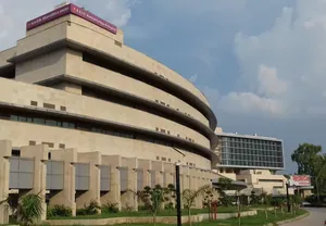 ESIC Medical College, Faridabad Campus Building.jpg