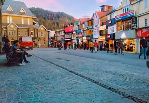 Mall Road Shimla 1.jpg
